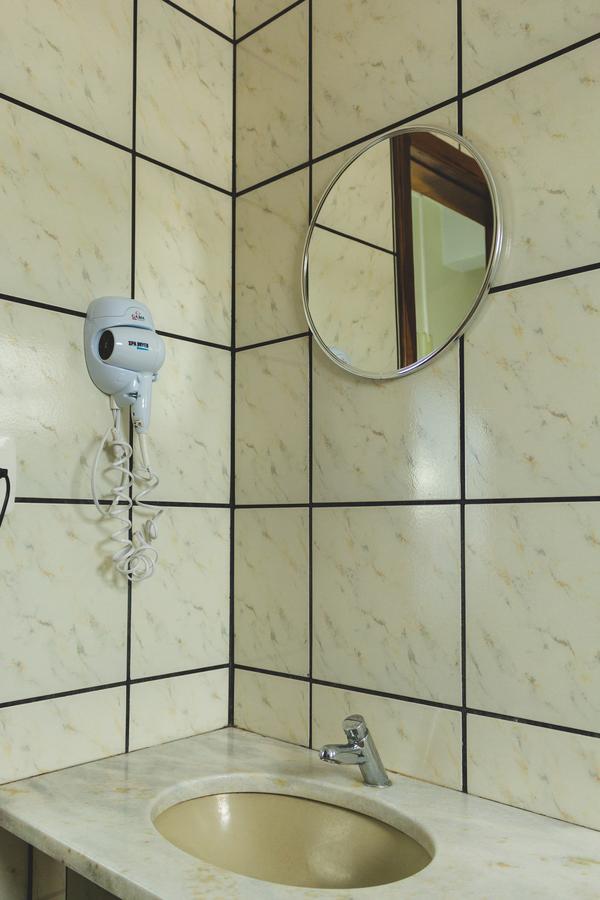 Hotel Scoz Pouso Redondo Екстериор снимка